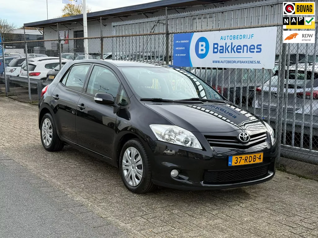 Toyota Auris 1.6 Aspiration | Dealer onderhouden | Airco | Cruise | Trekhaak