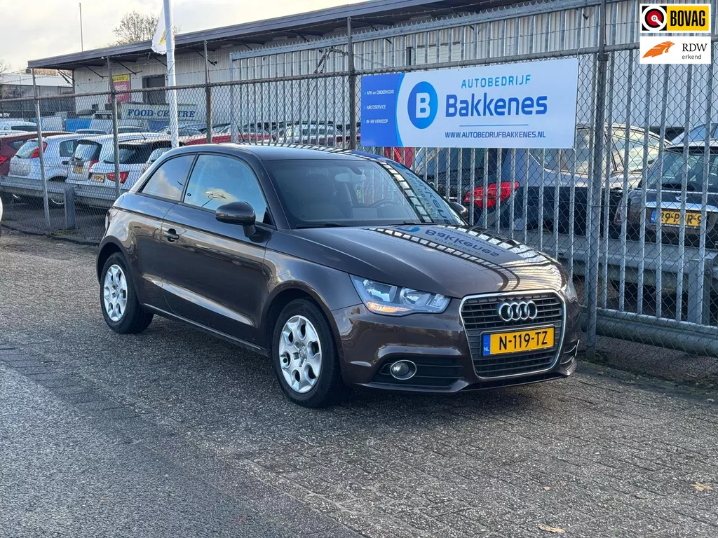 Audi A1 1.2 TFSI Attraction | Airco | Bluetooth | Stoelverwarming