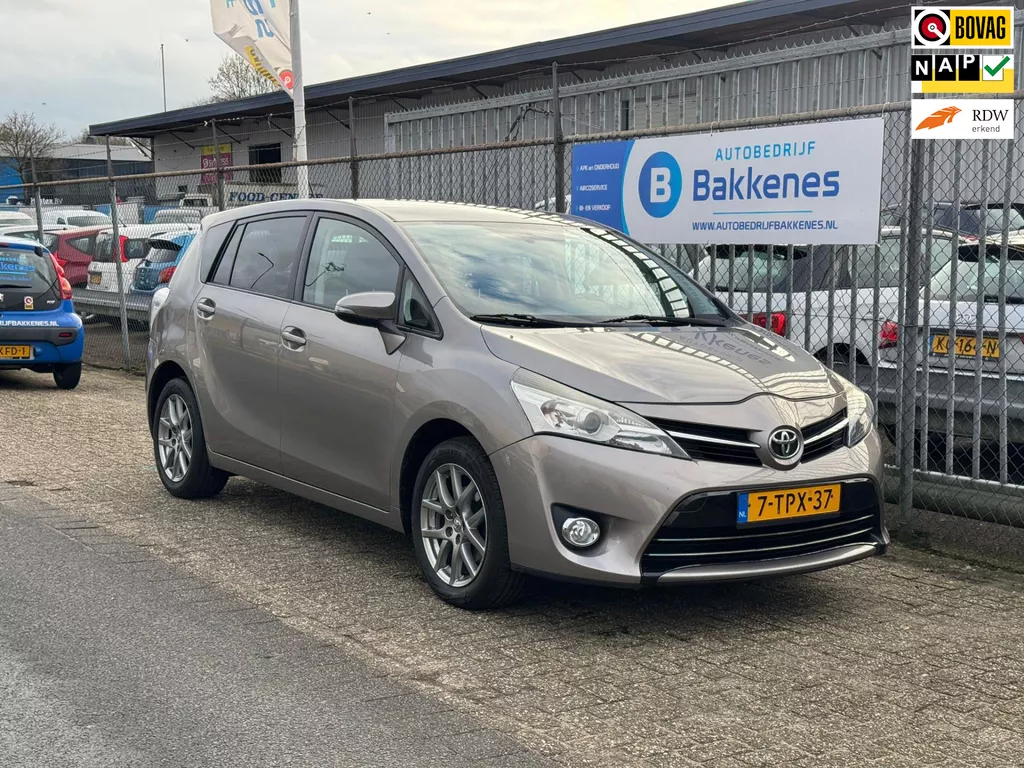 Toyota Verso 1.6 VVT-i Business | Camera | Trekhaak | Cruise