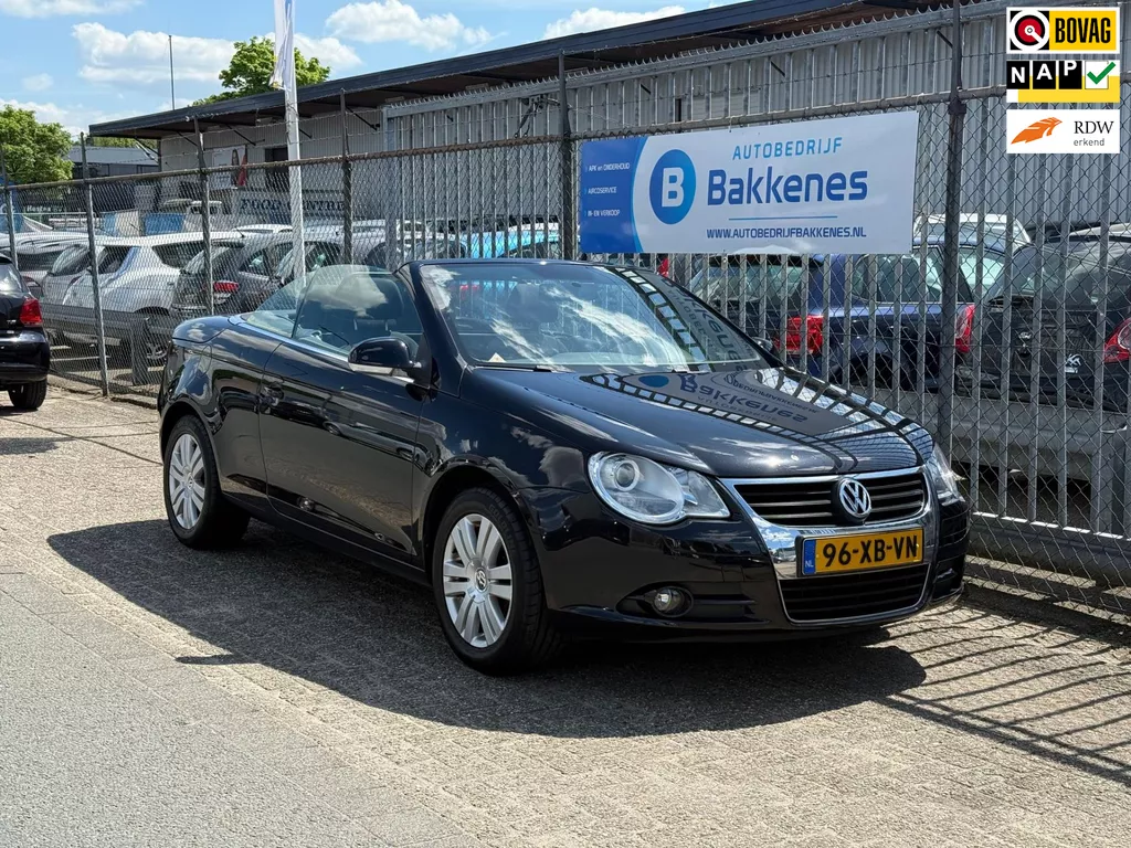 Volkswagen Eos 1.6-16v FSI | Pano | Camera| Airco | Cruise